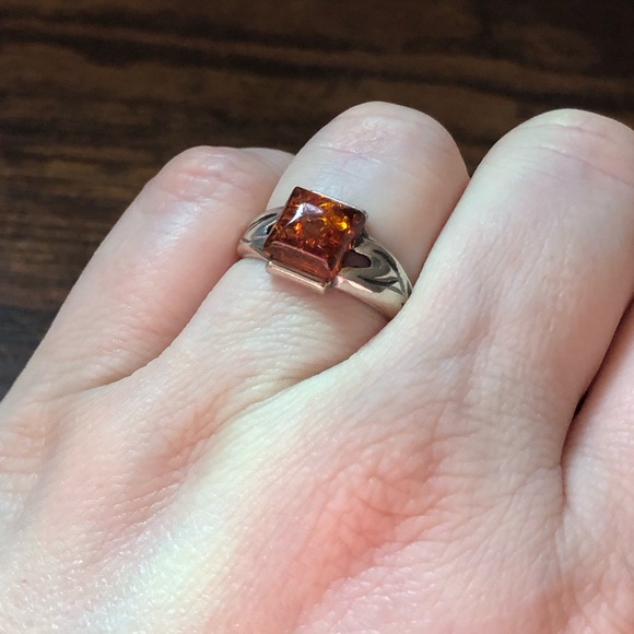 Vintage stamped silver ring amber square cabochon glows sz 7.25 boho - Picture 12 of 13